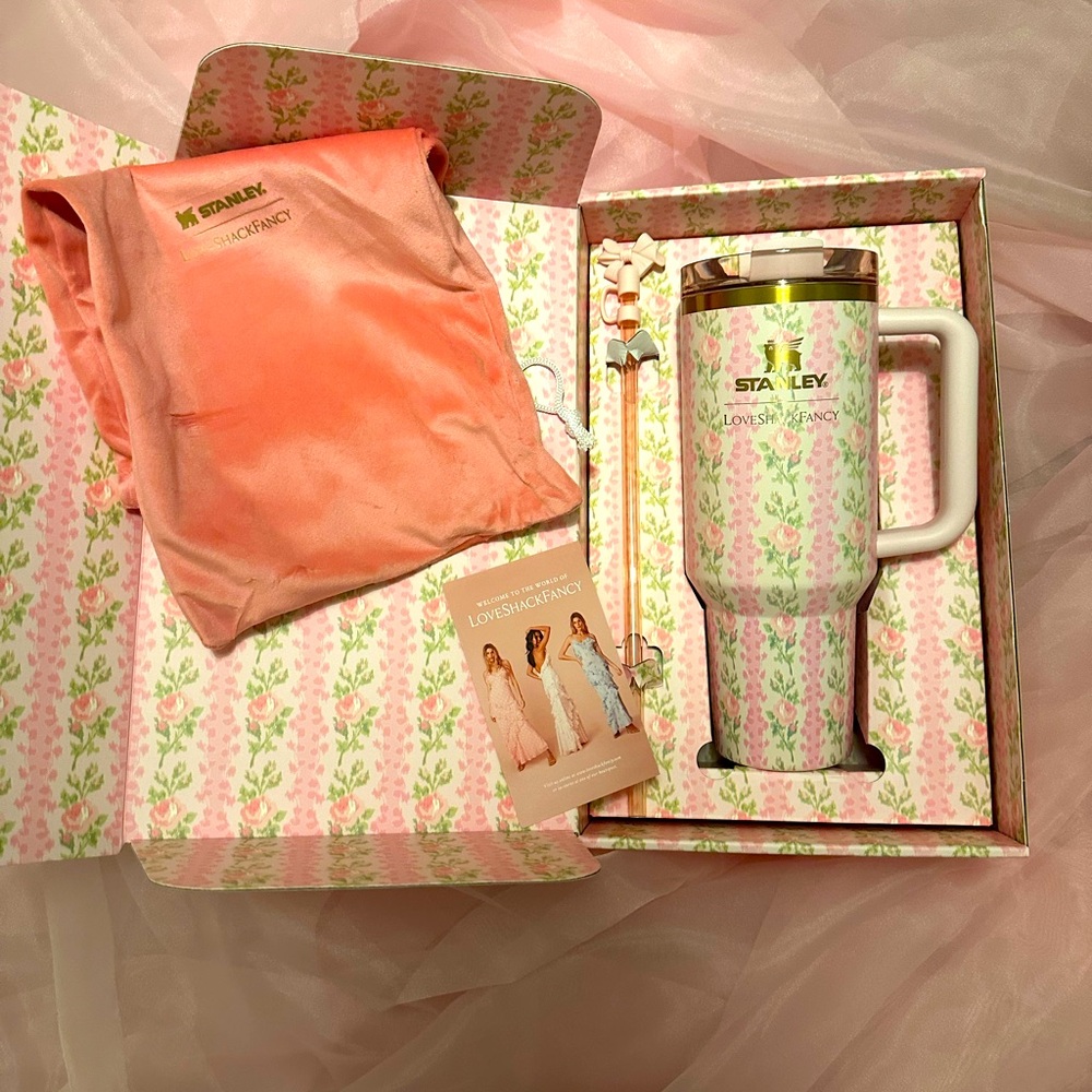 Brand New in Box Stanley x Loveshackfancy 40oz. Quencher H2.0 Tumbler